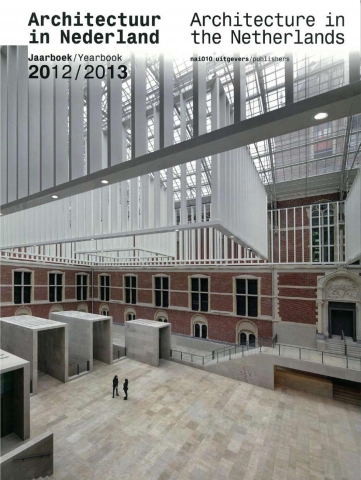 Architectuur in Nederland Jaarboek 2012 / 2013 - 'Renovatie 3 flatgebouwen Gentiaanbuurt'